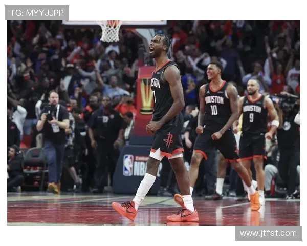 勒维尔出战18分钟全场哑火未能得分却贡献4篮板1助攻1抢断1盖帽